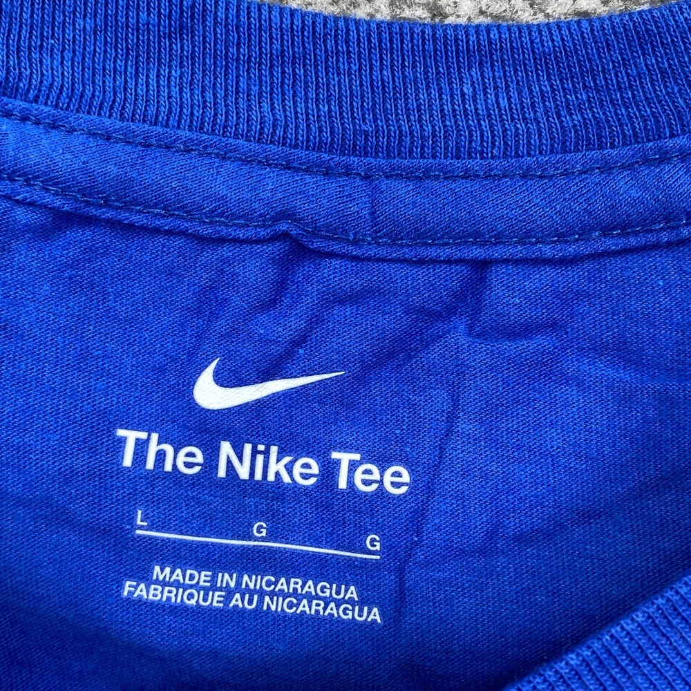 Nike USA Soccer T Shirt Women's Large Blue Red Large The Nike Tee Core SS - Picture 5 of 9